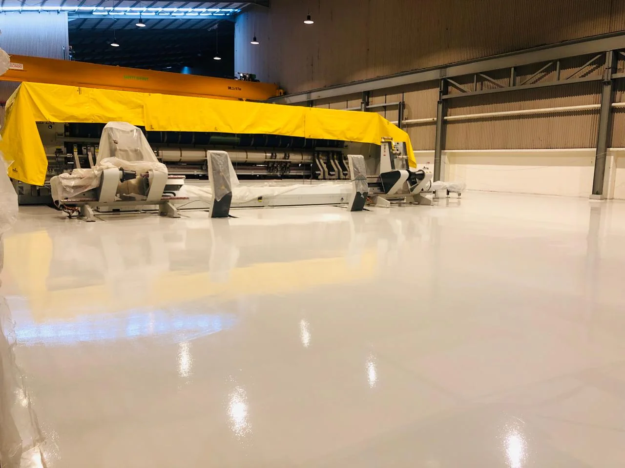 Jasa epoxy lantai industri untuk pabrik dan area produksi