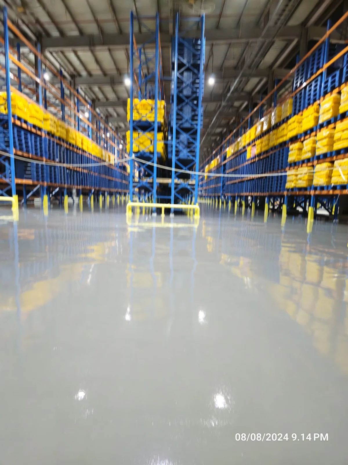 Floor hardener lantai industri