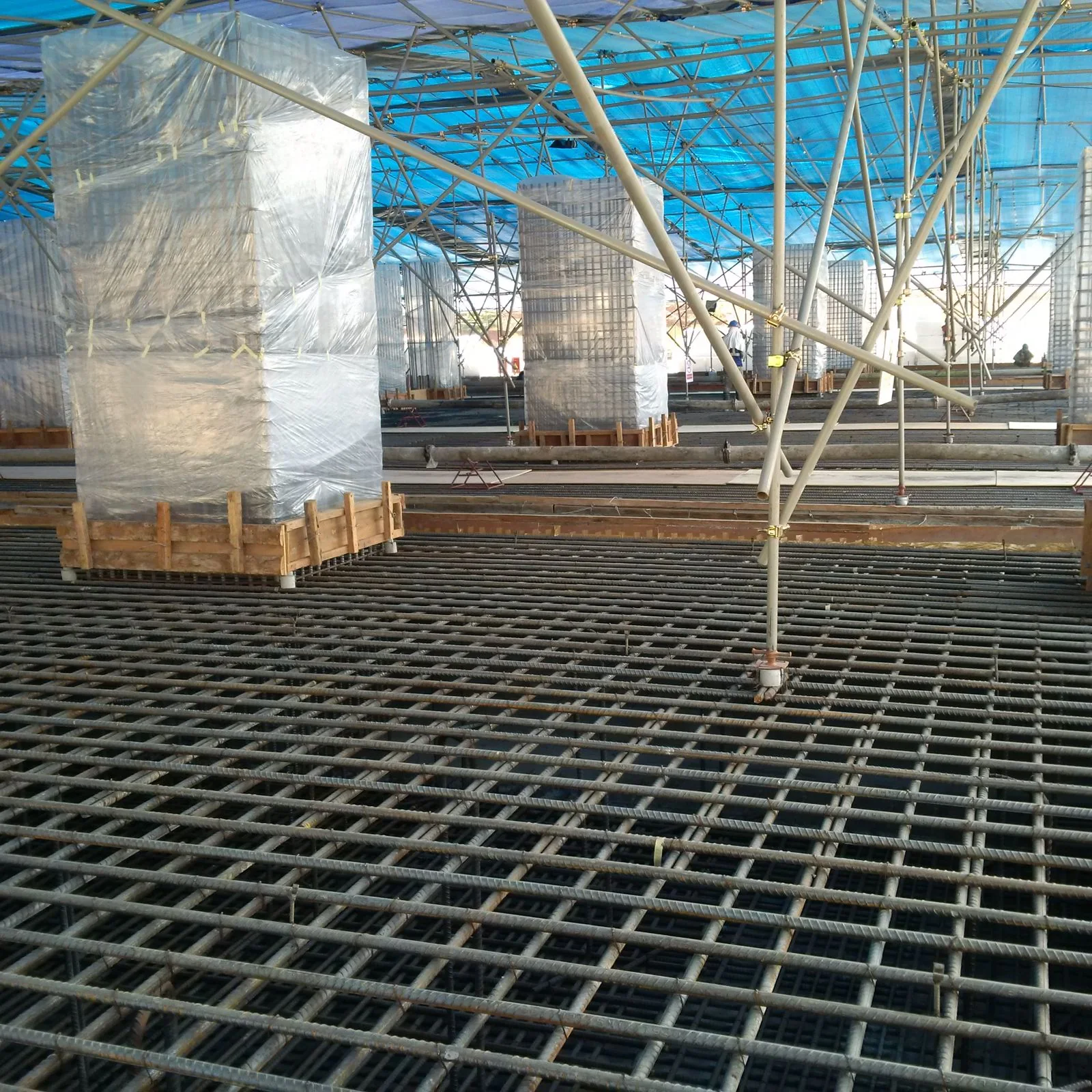 Equipment dan base plate grouting industri