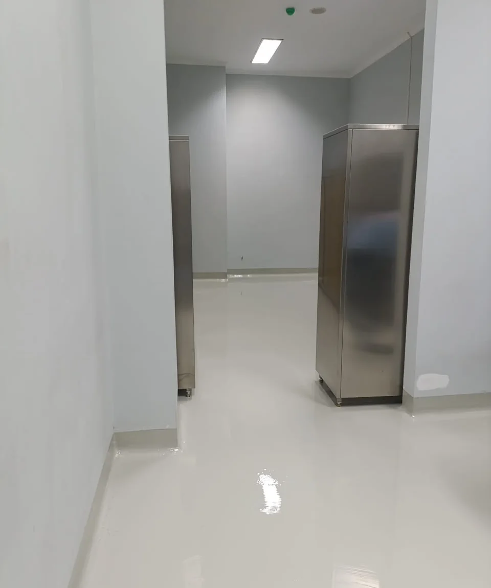 Hasil recoating epoxy lantai industri