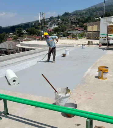 waterproofing dak atap hotel