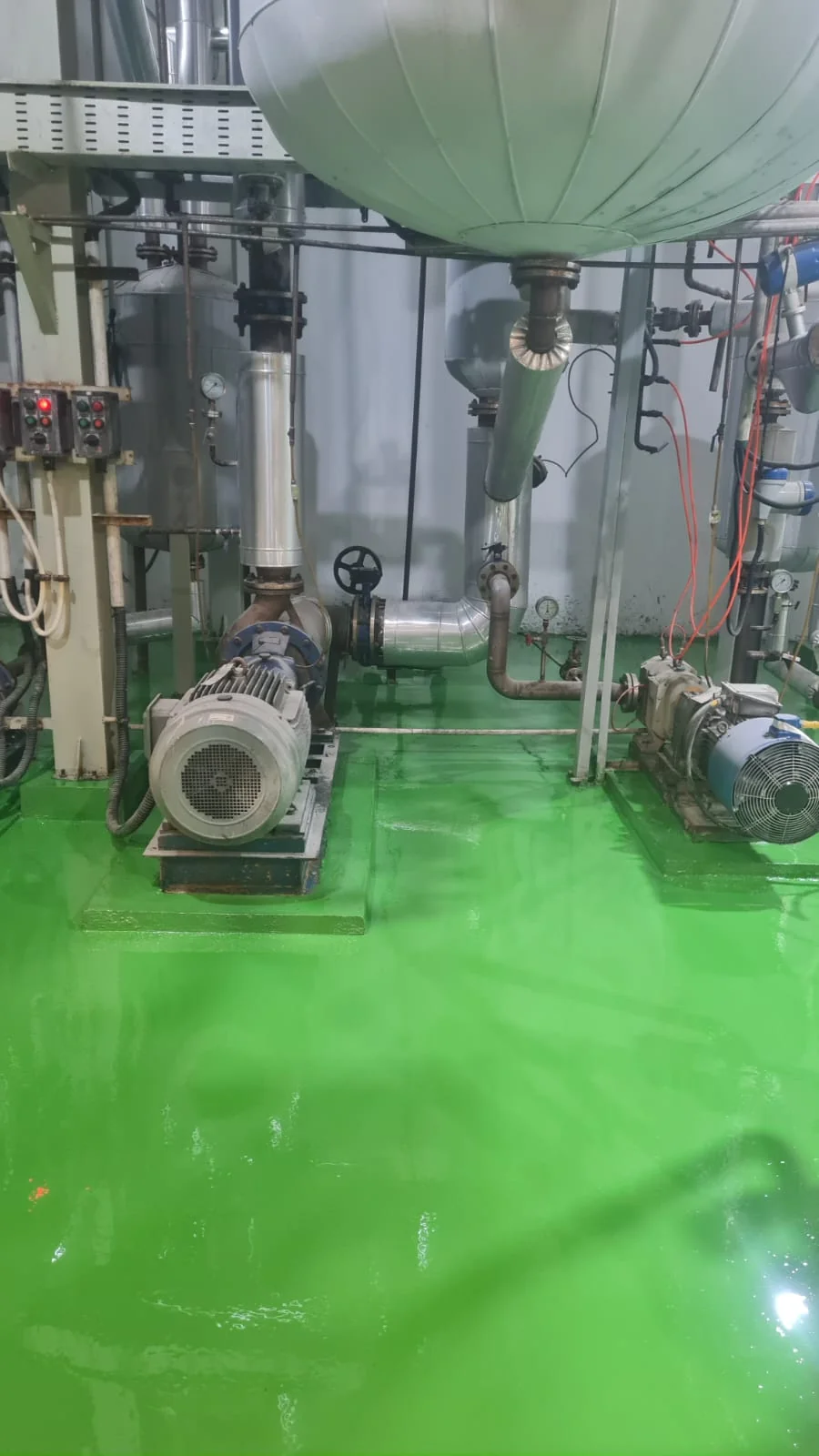 Epoxy lantai industri area mesin pabrik